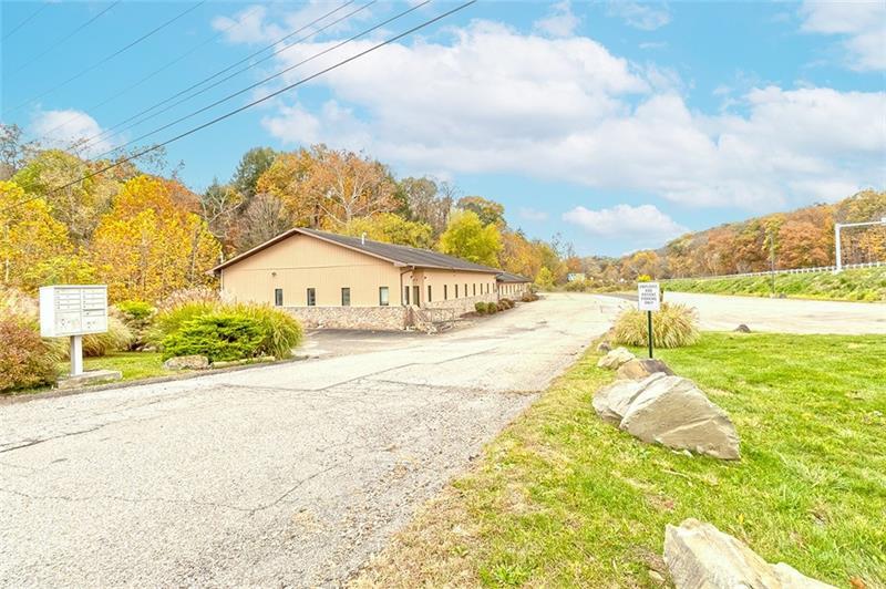 1600 Wildlife Lodge Rd Ste #1 Photo 4