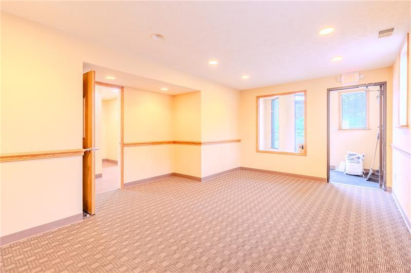 1600 Wildlife Lodge Rd Ste #1 Photo 7