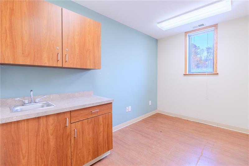 1600 Wildlife Lodge Rd Ste #2 Photo 14