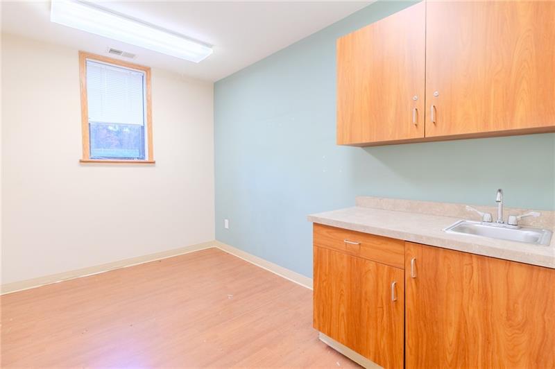 1600 Wildlife Lodge Rd Ste #2 Photo 17