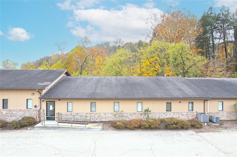 1600 Wildlife Lodge Rd Ste #2 Photo 2