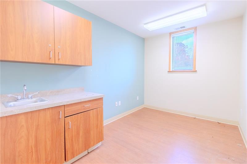 1600 Wildlife Lodge Rd Ste #2 Photo 20