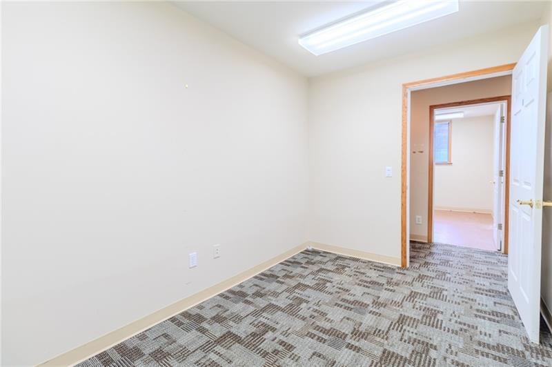 1600 Wildlife Lodge Rd Ste #2 Photo 8