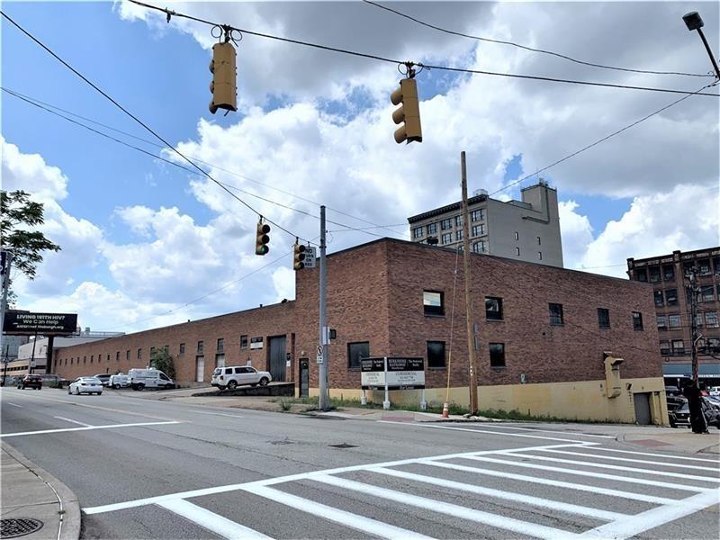 1601 Liberty Ave Photo 1