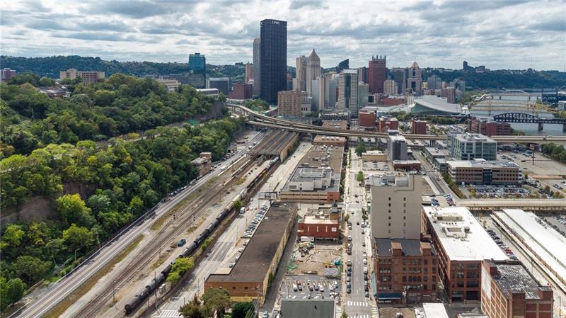 1601 Liberty Ave Photo 10