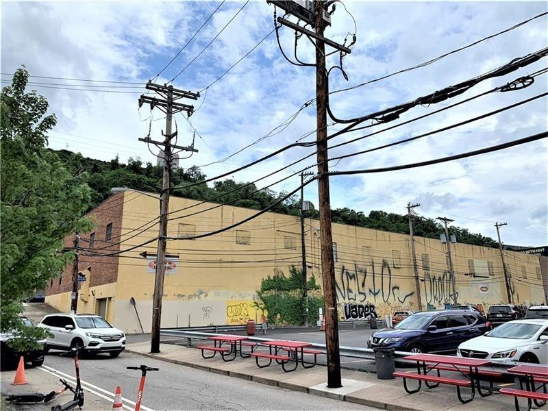 1601 Liberty Ave Photo 7