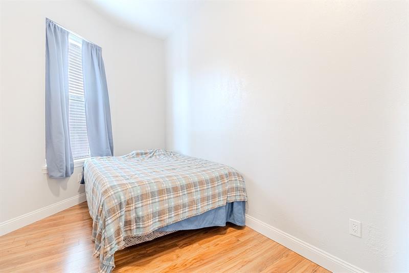 1203 - 1209 W West North Ave Photo 11