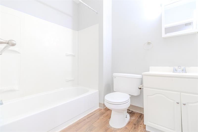 1203 - 1209 W West North Ave Photo 44