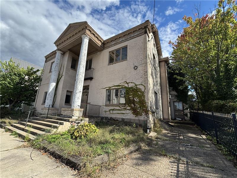 409 Depot St Photo 1