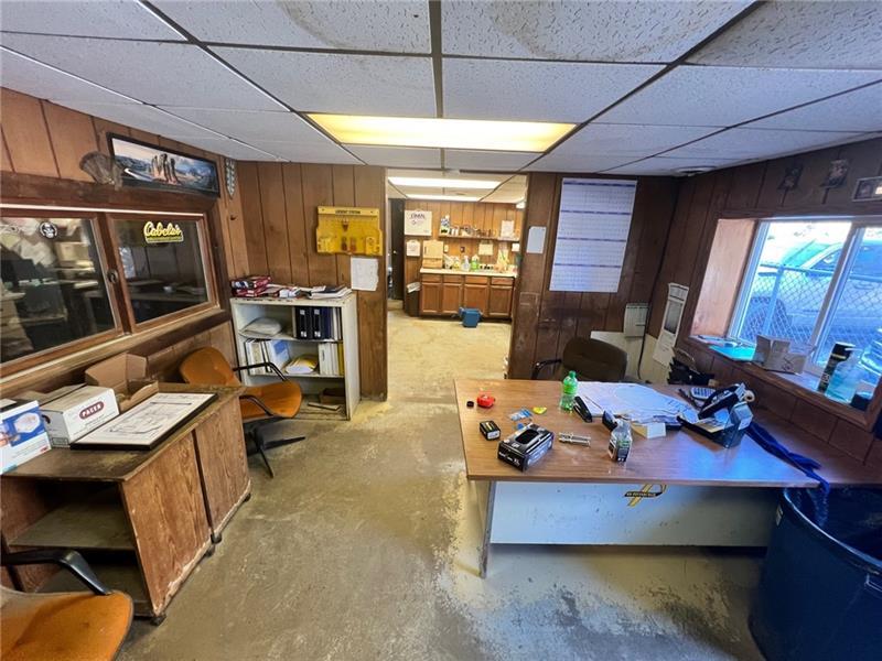 931 Bells Mills Road Photo 9