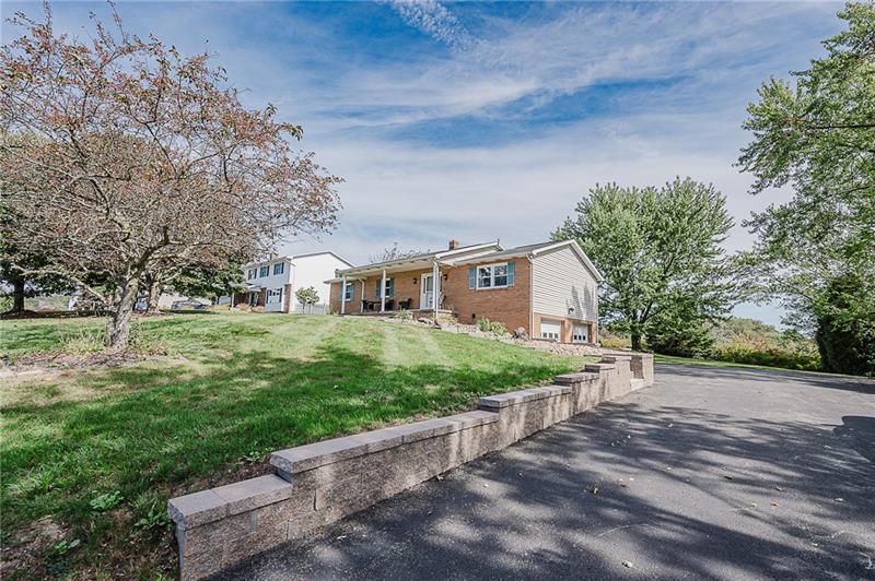 979 Barclay Rd