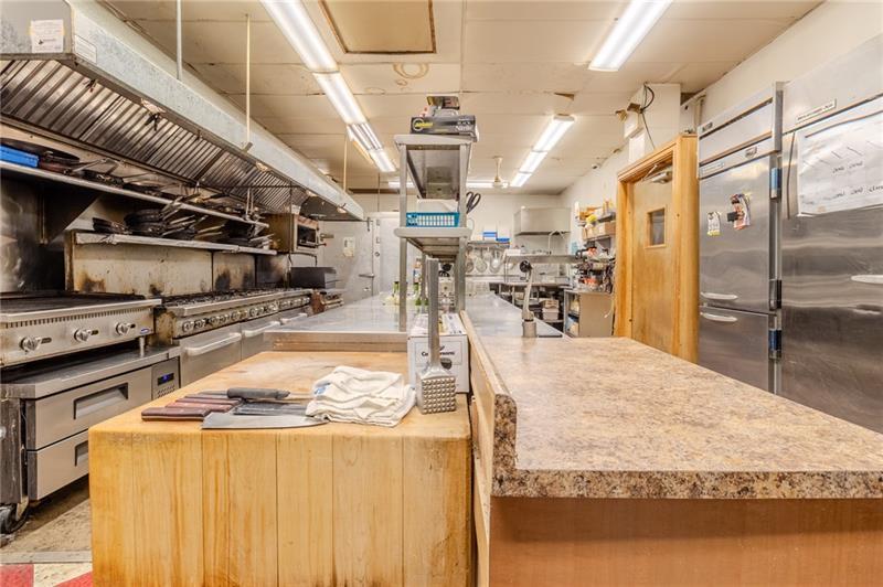 112 Westinghouse Ave Photo 18