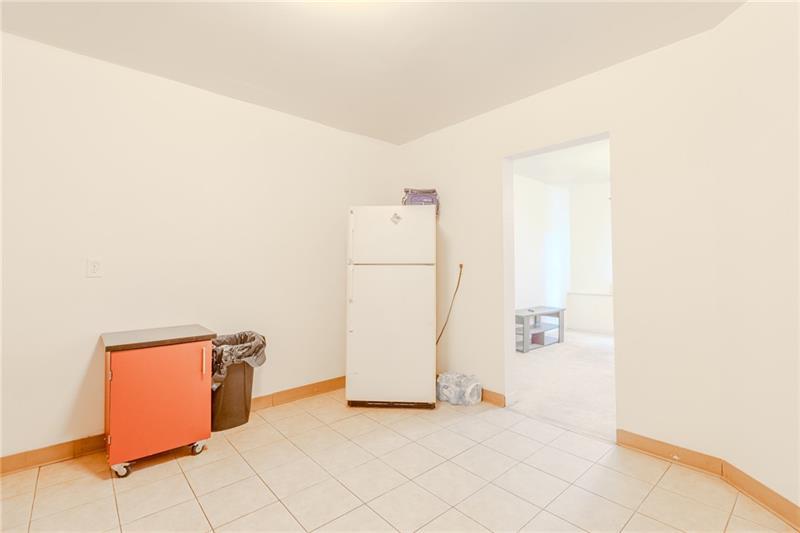 112 Westinghouse Ave Photo 33