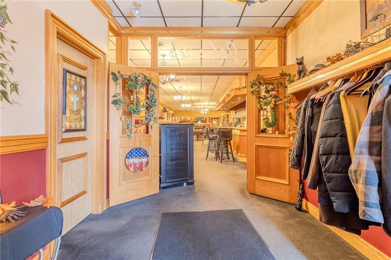 112 Westinghouse Ave Photo 5