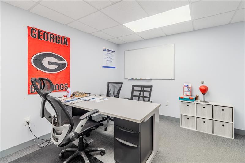 205 31st St Photo 16