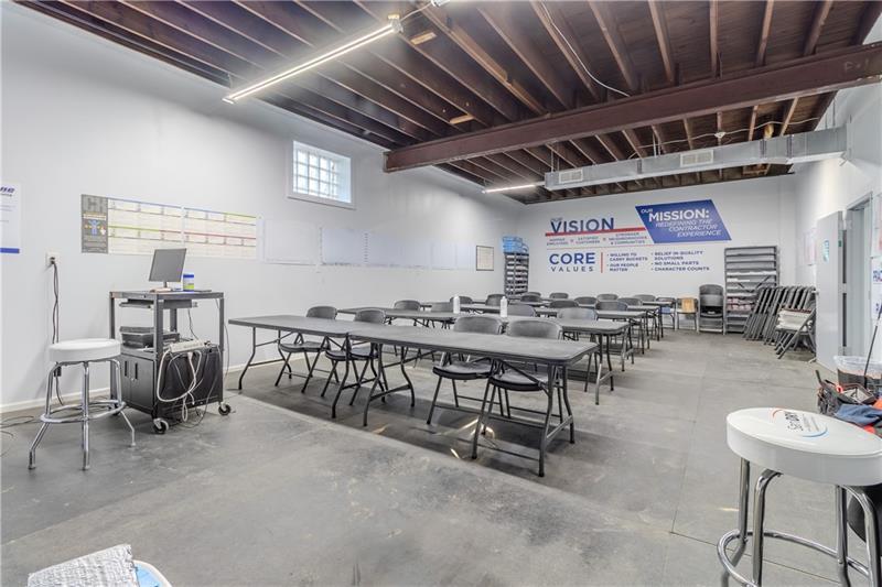 205 31st St Photo 33