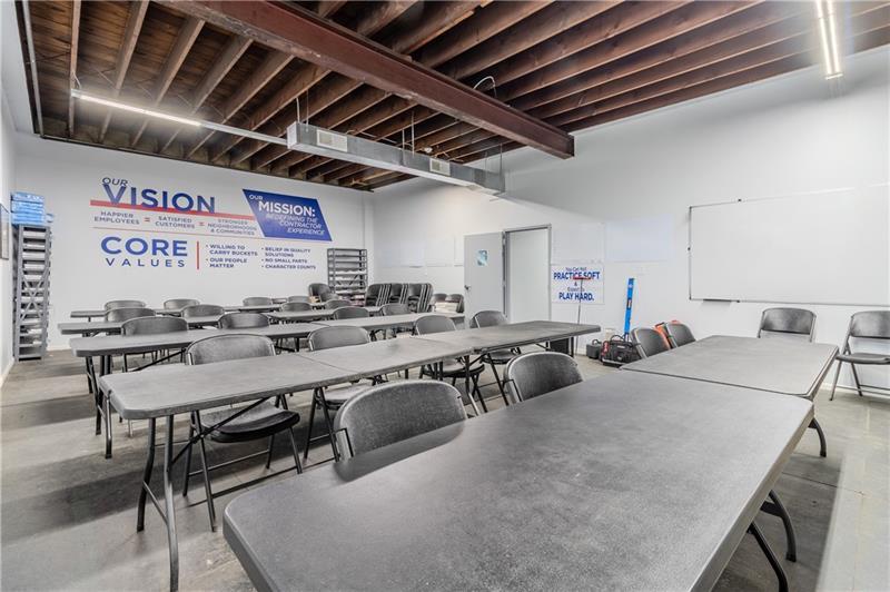 205 31st St Photo 34