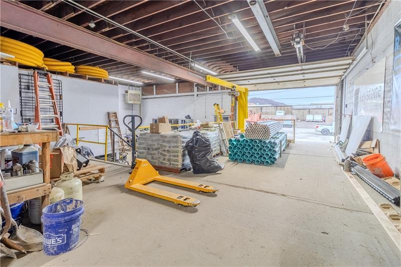 205 31st St Photo 36