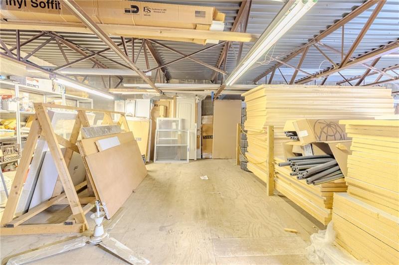 204 Main Street Photo 39