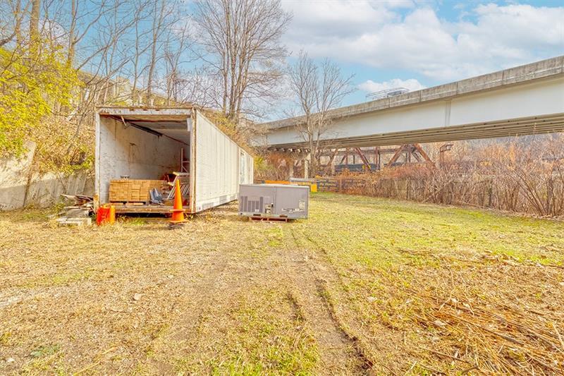 204 Main Street Photo 43