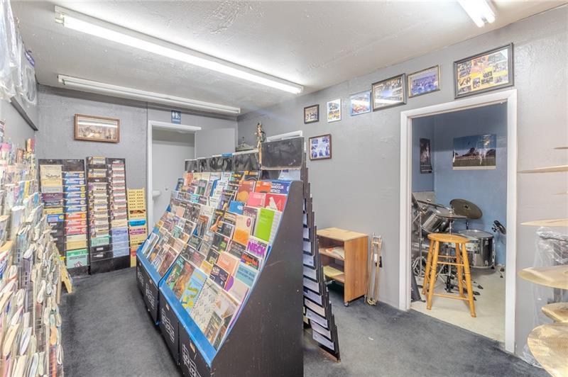 1000 E Pittsburgh Mckeesport Blvd Photo 16