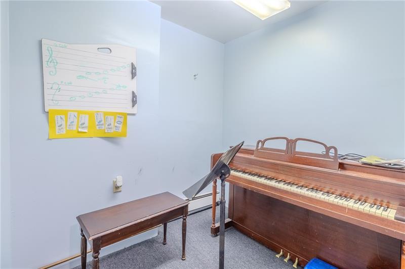 1000 E Pittsburgh Mckeesport Blvd Photo 22