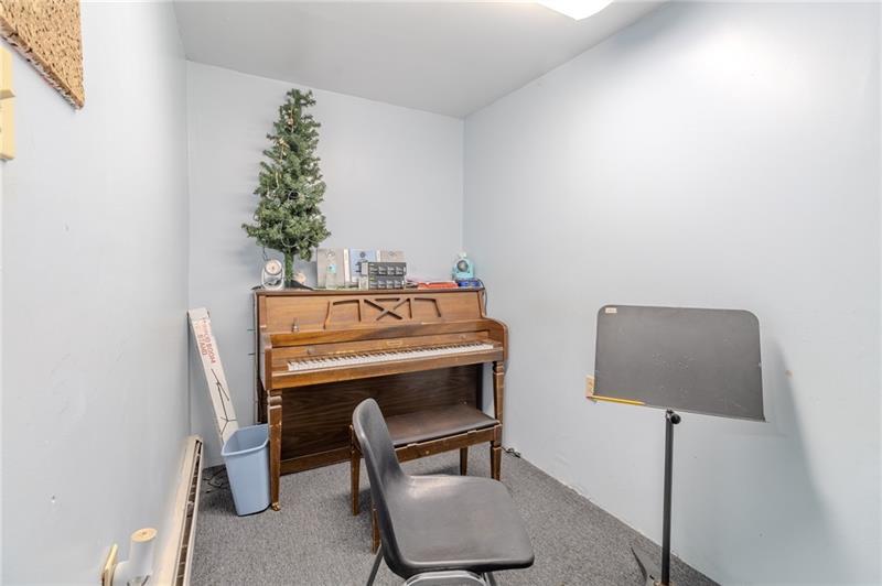 1000 E Pittsburgh Mckeesport Blvd Photo 23