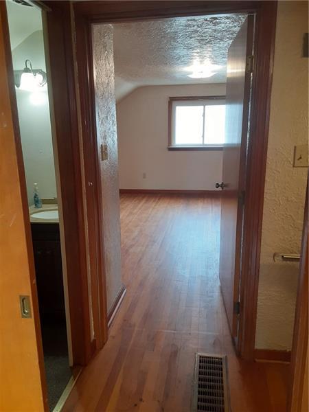 4027 Old William Penn Hwy Photo 17