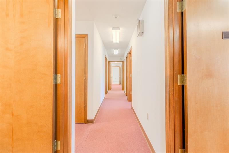 1027 W Main St Photo 17