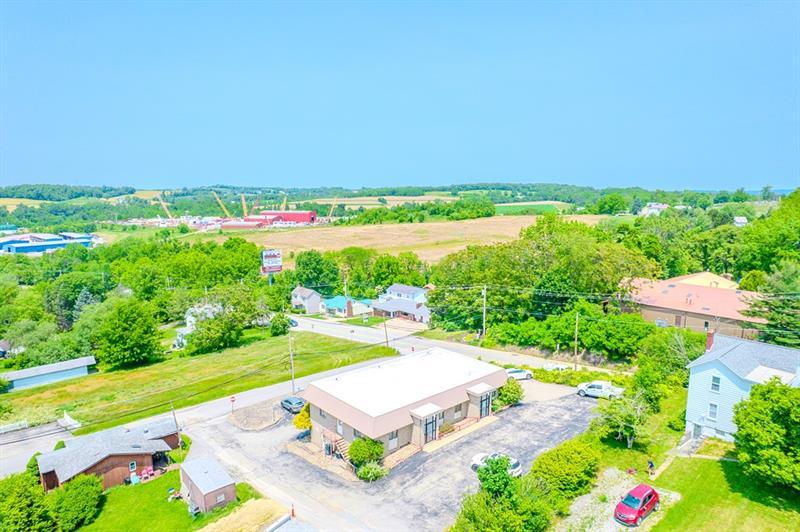 1027 W Main St Photo 41