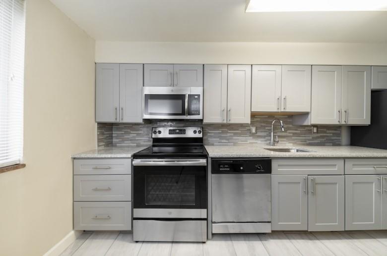 401 Shady Ave #C-204