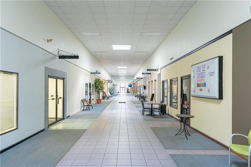 2300 Freeport Road Suite 11 Photo 3