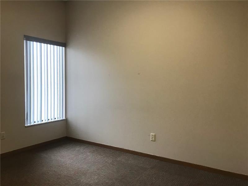 2300 Freeport Road Suite 11 Photo 7