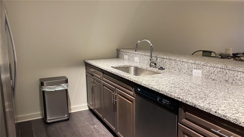 2419 Smallman St #306