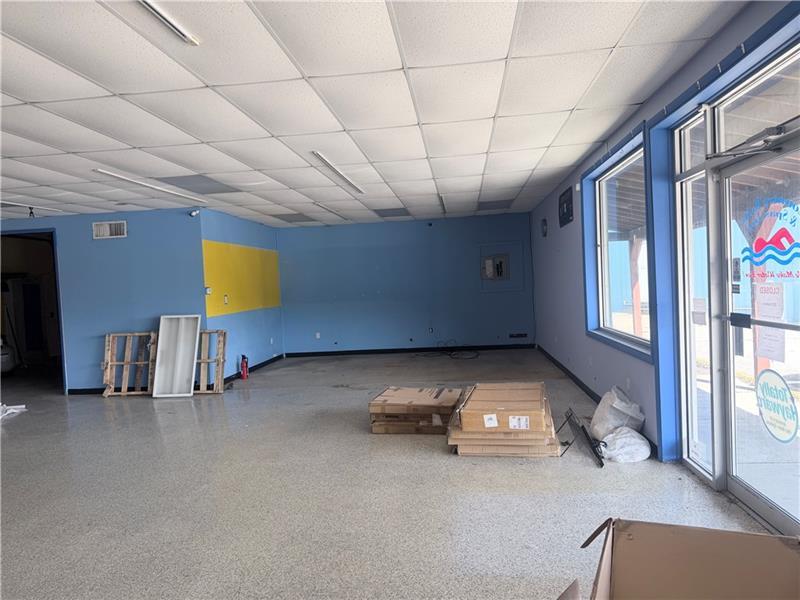 15128 US Route 422 Worth Boro, PA 16262 | Berkshire Hathaway ...