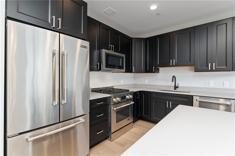 350 Oliver Avenue #1005
