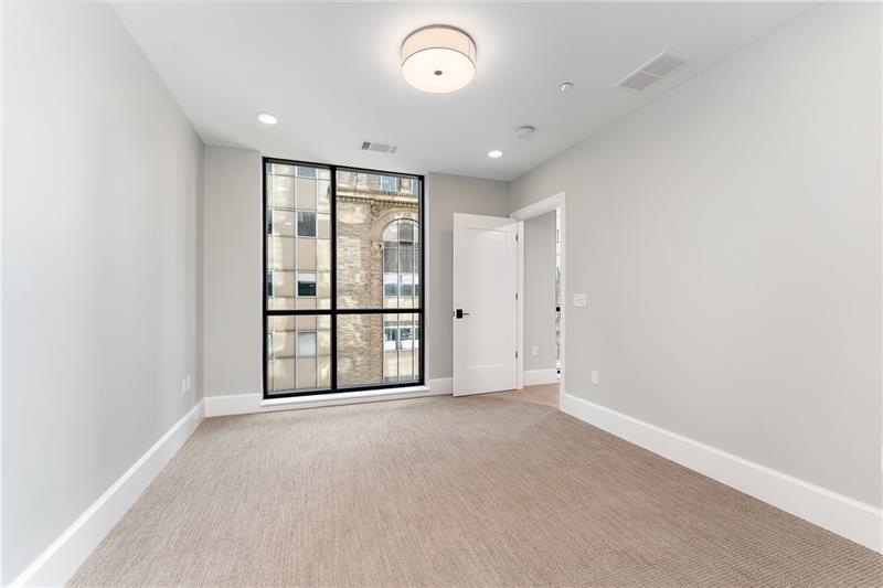 350 Oliver Avenue #1005