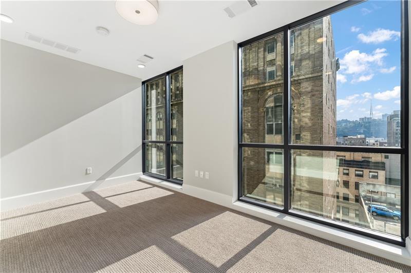 350 Oliver Avenue #1005