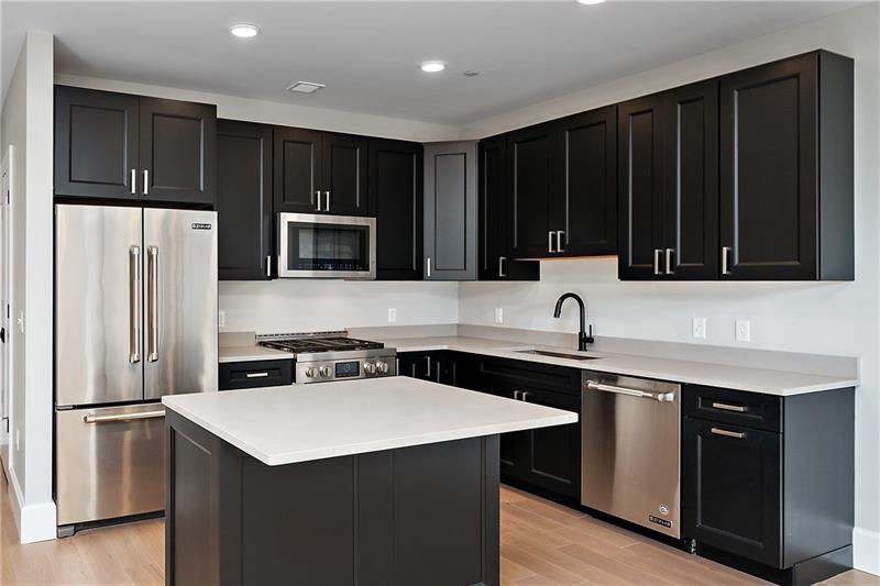 350 Oliver Avenue #1005