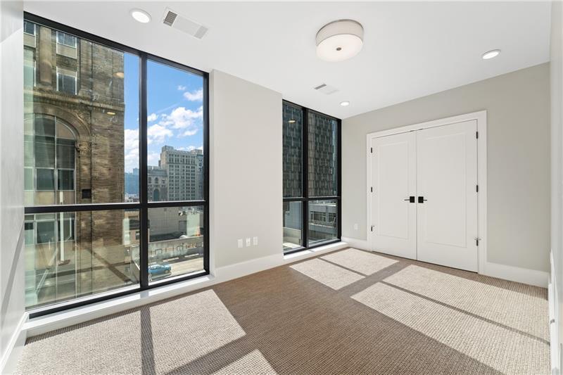 350 Oliver Avenue #1005