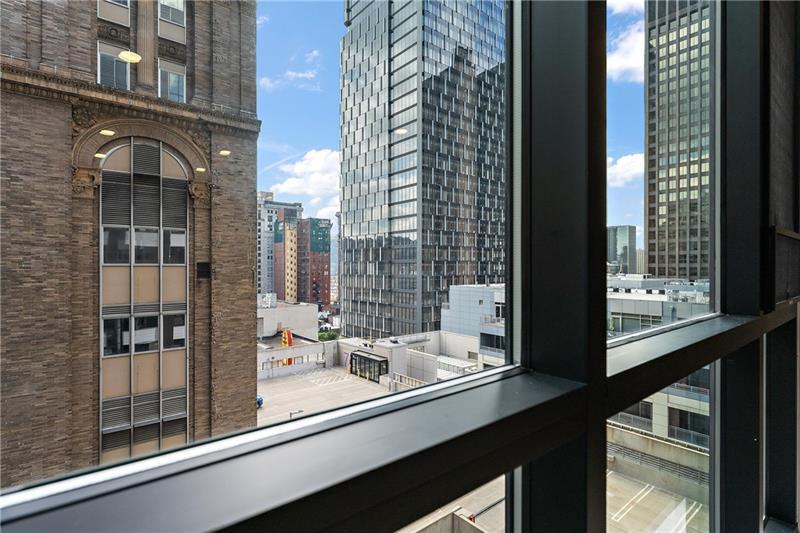 350 Oliver Avenue #1005