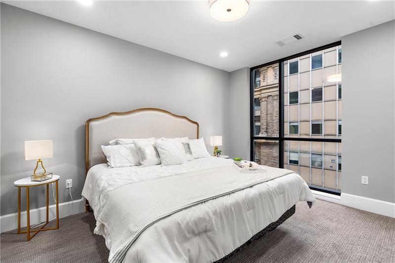 350 Oliver Avenue #1605