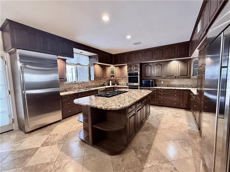 206 Fairview Rd