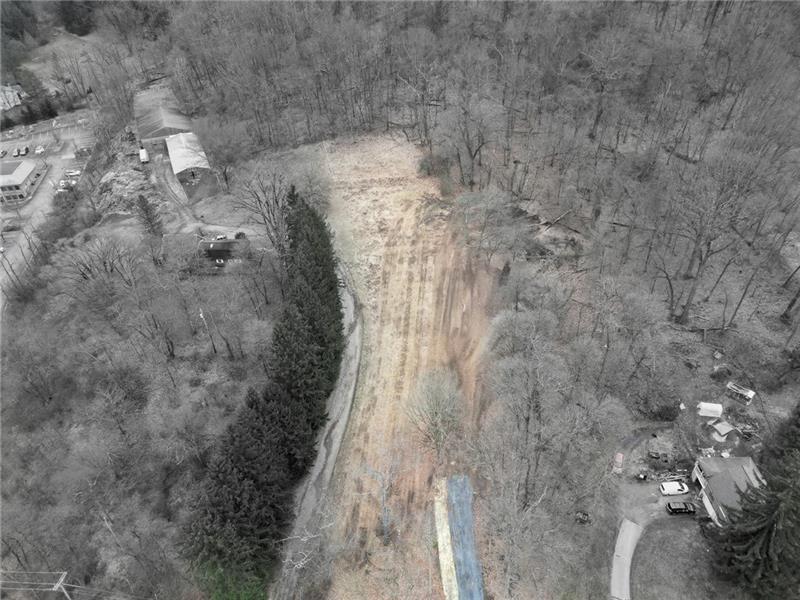 3376 Saxonburg Boulevard  Photo 7