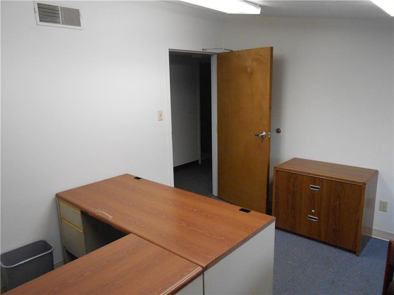 5081 Old Clairton Rd Photo 10