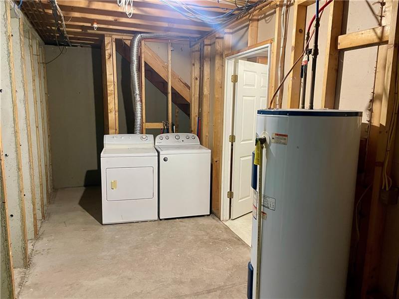 321 Grove City Road Photo 15