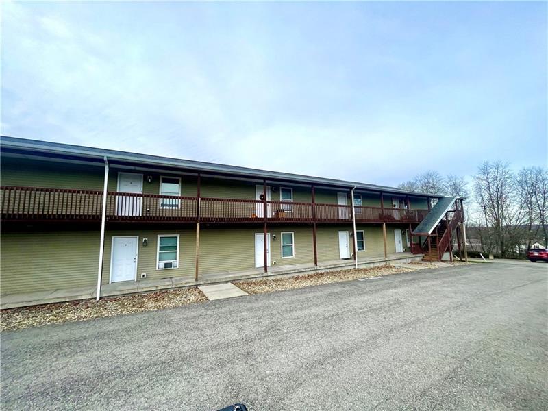 321 Grove City Road Photo 3