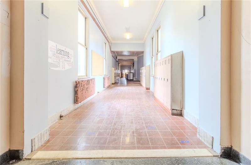 747 Wallace Ave (wilkinsburg High School) Photo 19