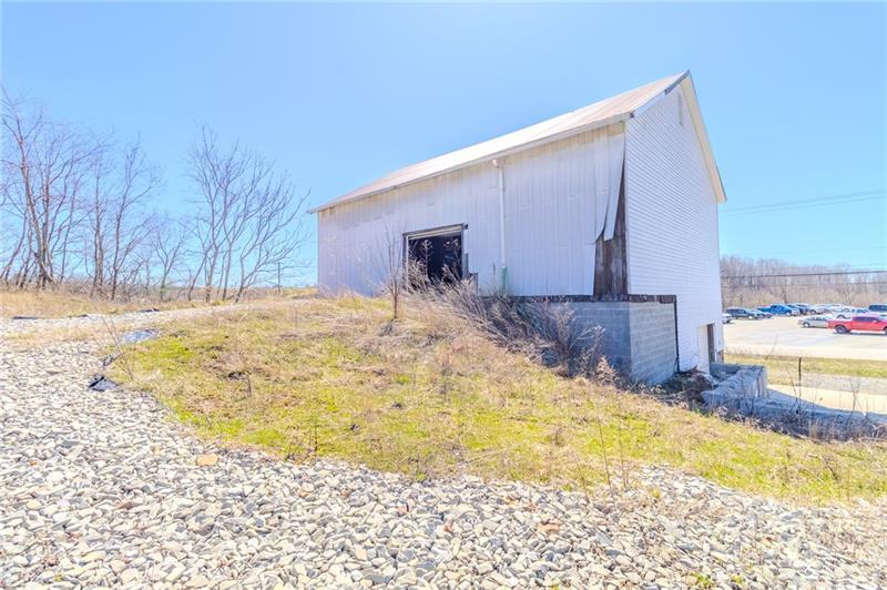 651 East Pittsburgh Street Photo 22