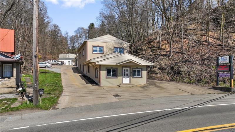 560 W Pike Street Photo 2